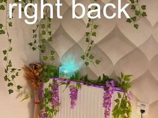 FrancineBritnell live webcam show