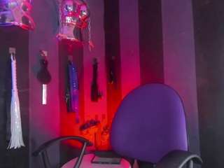  hani-ran chat room