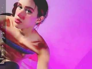 kiimsnow777 Live Webcam on CamSoda