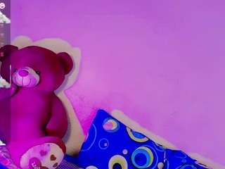 kiimsnow777 Live Webcam on {site_name}