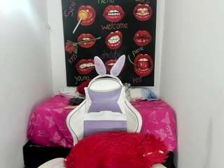 ladyboom18