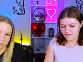  leyla-hottie chat room