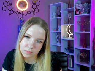 leyla-hottie