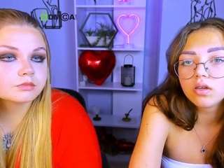 lixy-bloom Live Webcam on CamSoda