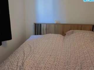 lyraattractive webcam