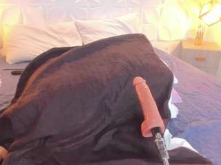 salem-cute live webcam show