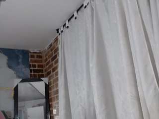 shirleyhot Live Webcam on CamSoda