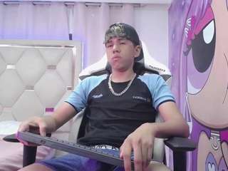 stickguyy Live Webcam on CamSoda