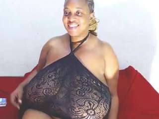 xBusttyBoobsxx3