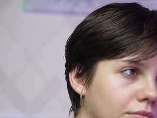 arielleparis webcam