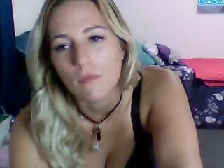 backwoodzbarbie87 webcam model