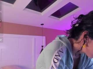  bellaa-cherry chat room