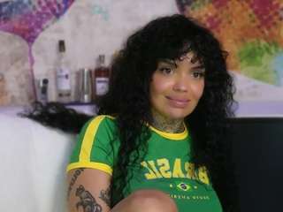 briannamoon1311 webcam