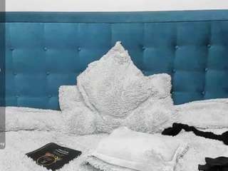 dilan-911 from CamSoda is Freechat