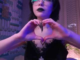 hedyfrawkin's CamSoda show and profile