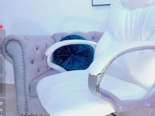  issi-loren chat room