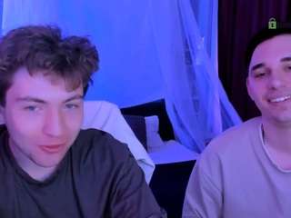 joseph-bear's CamSoda show and profile