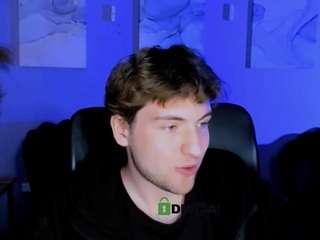 Questo modello è in diretta ora. joseph-bear