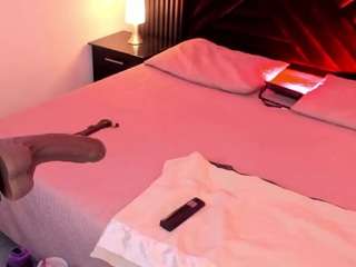 miia-hurrem, female webcam model,  years old, on live webcam