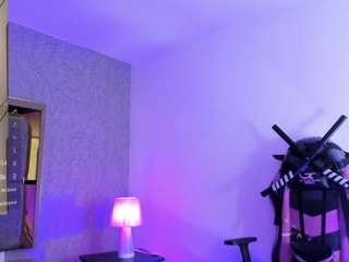 naomi-gomez webcam