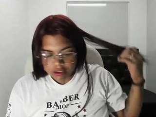 parisbustamante99rs Live Webcam on CamSoda