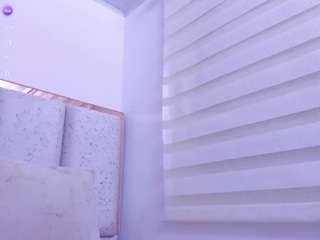 violeta-olsen webcam model