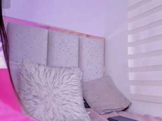 violeta-olsen Live Webcam on CamSoda