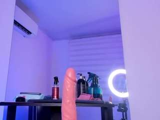 violeta-olsen Live Webcam on CamSoda