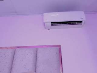 violeta-olsen Live Webcam on CamSoda