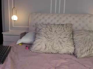 violeta-olsen live webcam show
