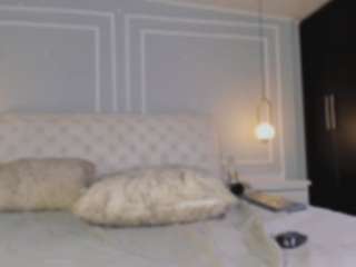 violeta-olsen live webcam show