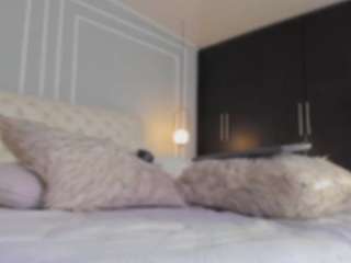 violeta-olsen live webcam show
