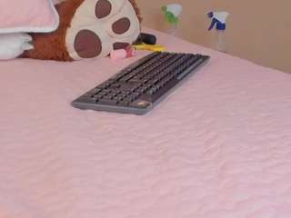 Violeta-olsen's cam show statistics and live stream