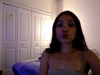  zyrabrunette chat room