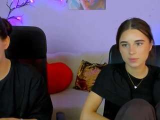 jaklin-meow Live Webcam on CamSoda