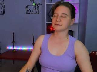 jaklin-meow Live Webcam on CamSoda