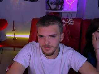 jaklin-meow Live Webcam on CamSoda