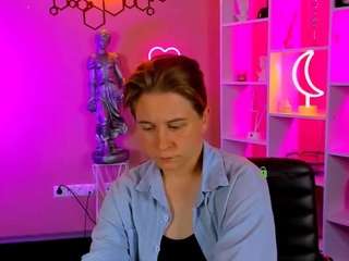 jaklin-meow Live Webcam on CamSoda