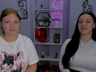 jaklin-meow webcam