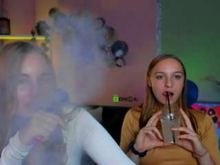 jaklin-meow webcam