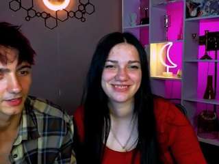  jaklin-meow chat room