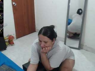 laurafox webcam model