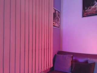 nataly-petite18 webcam