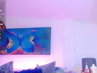 salomeetrouss's CamSoda show and profile