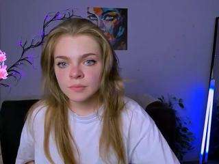 veronica-bubble chat room