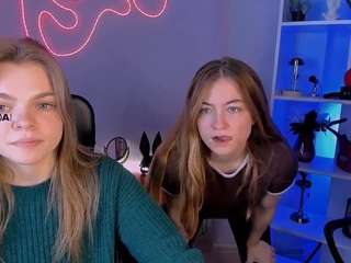 veronica-bubble Live Webcam on CamSoda