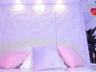 dulcegreem Live Webcam on CamSoda