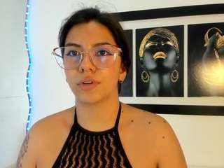emilyycoopeerr Live Webcam on CamSoda
