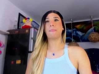 sexyvickyhot's live room