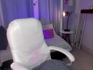 mia-dlucca camsoda